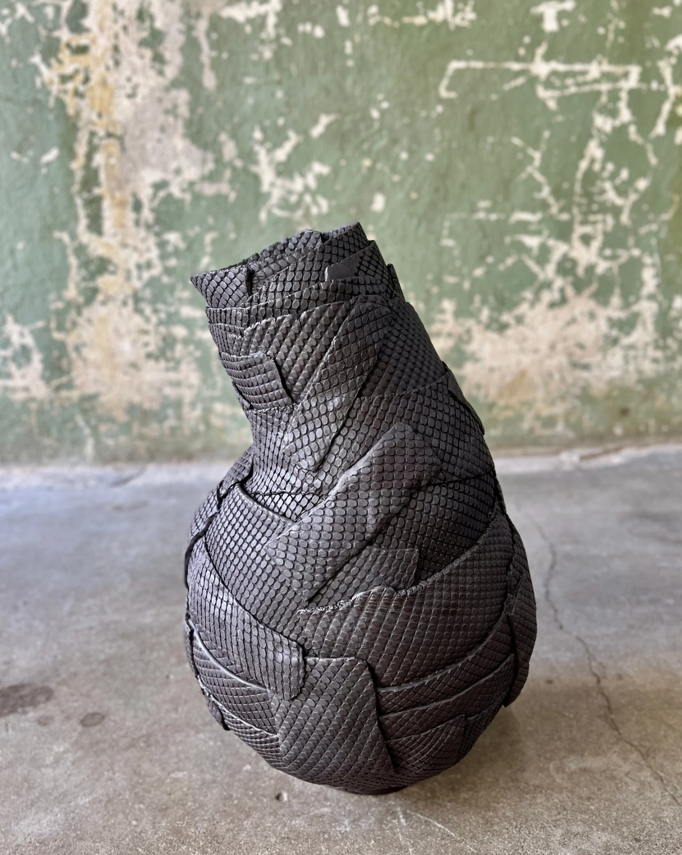 Iron Black Assemblage Vessel Regular